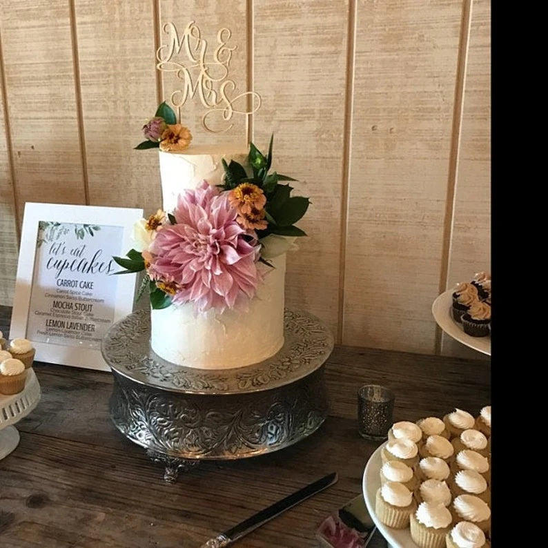 Mr and Mrs Cake Topper